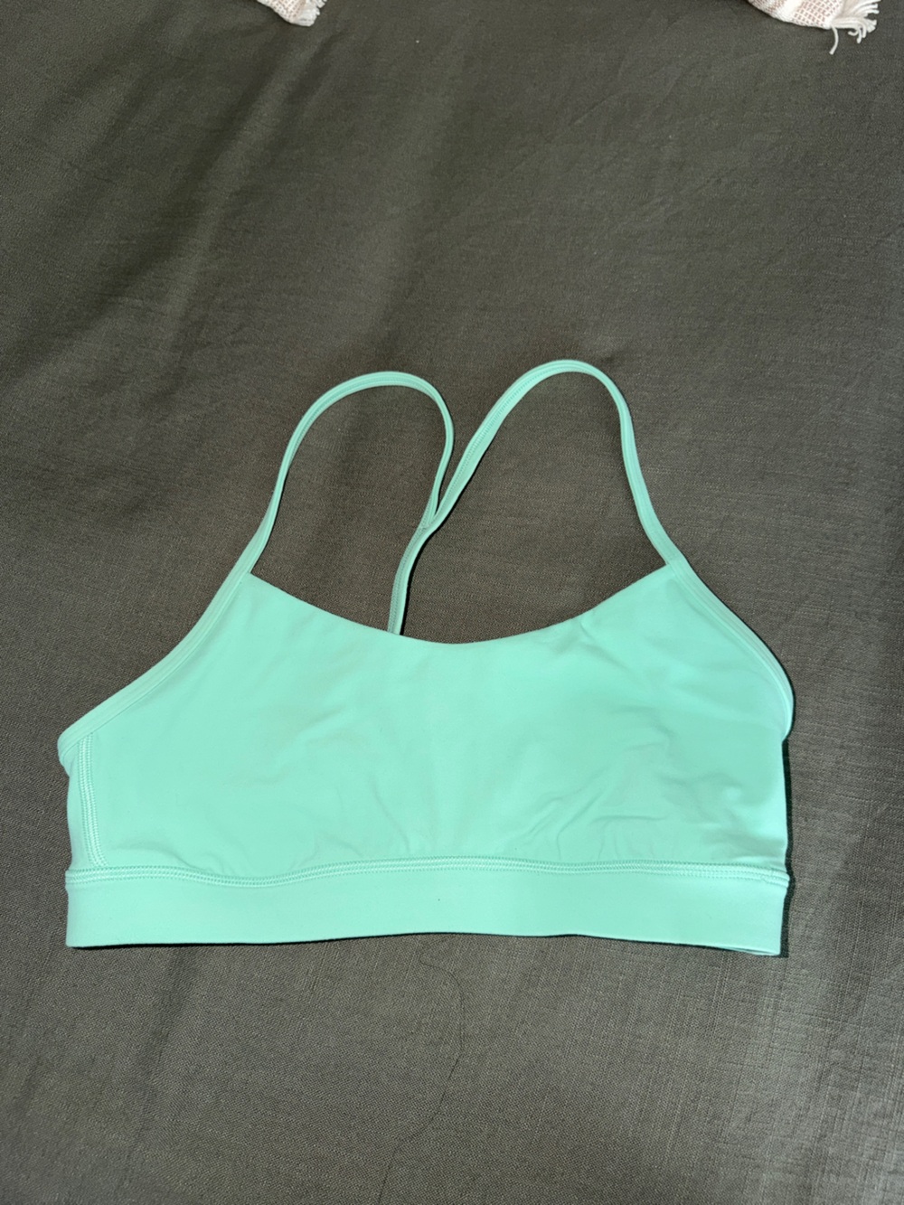 Lululemon flow y bra
